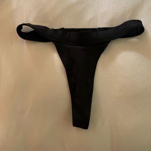 Minimale Animale black thong midrise bikini bottom